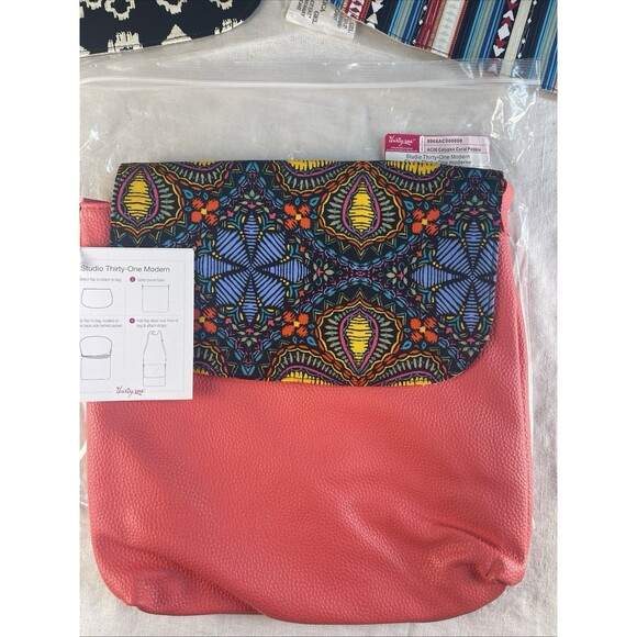 thirty-one Handbags - Studio Thirty-One Modern Crossbody: Calypso Coral Pebble w/Interchangable Flaps